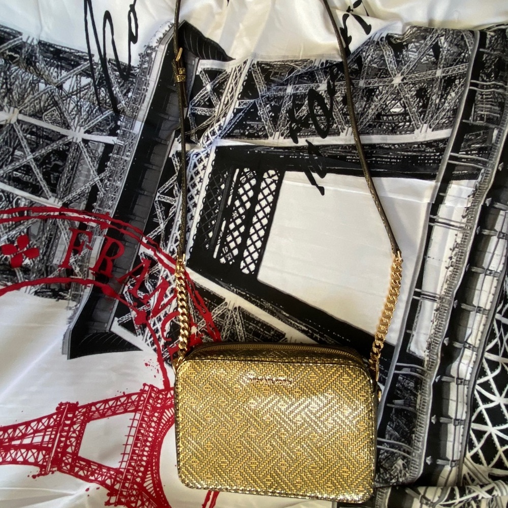 Micheal Kors Crossbody Bag Gold